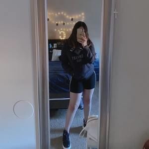 Meet your Posher, Carina